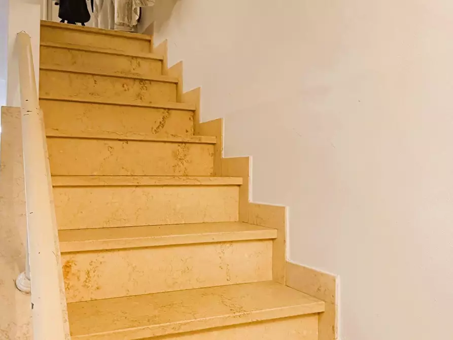 Immagine 37 di Appartamento in vendita  a Empoli