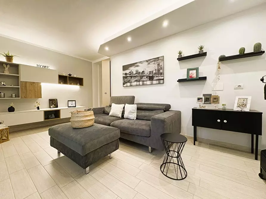 Immagine 11 di Appartamento in vendita  a Empoli