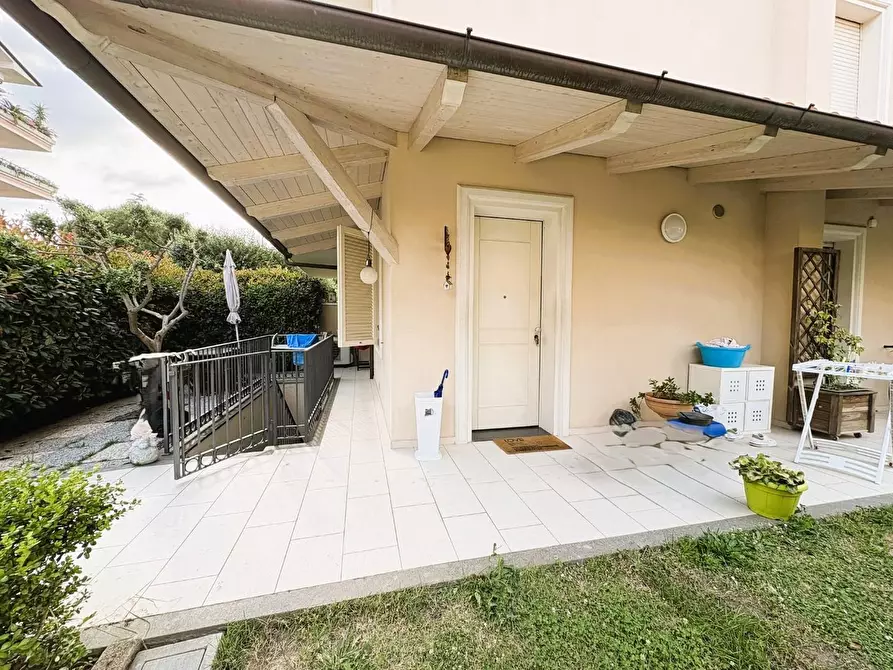 Immagine 18 di Appartamento in vendita  a Empoli