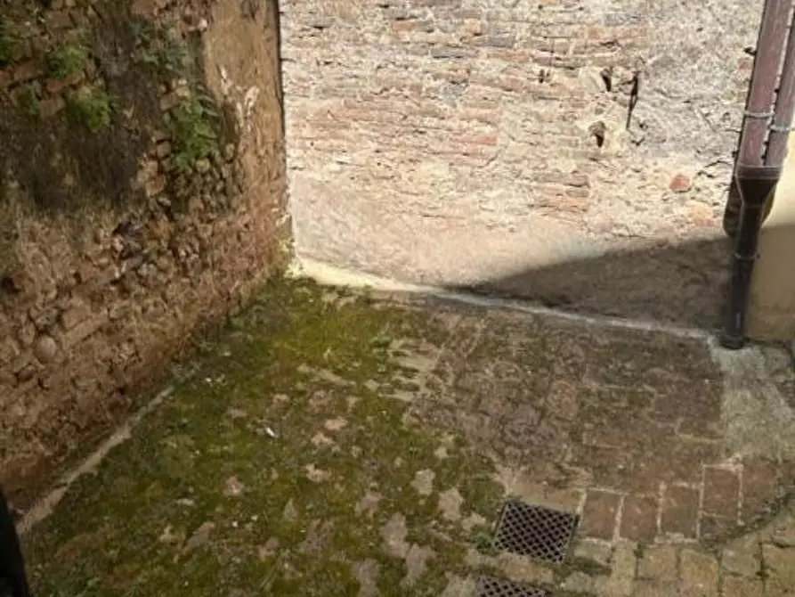 Immagine 7 di Appartamento in vendita  a Siena