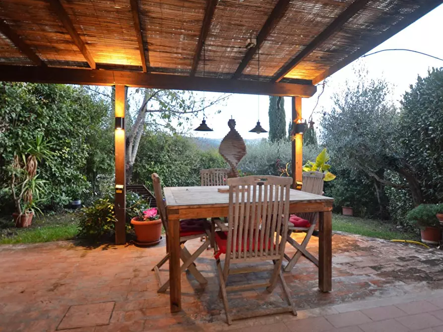 Immagine 13 di Villetta a schiera in vendita  a Monteriggioni