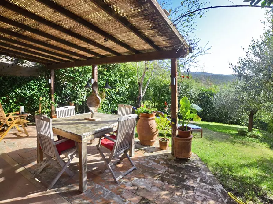 Immagine 3 di Villetta a schiera in vendita  a Monteriggioni