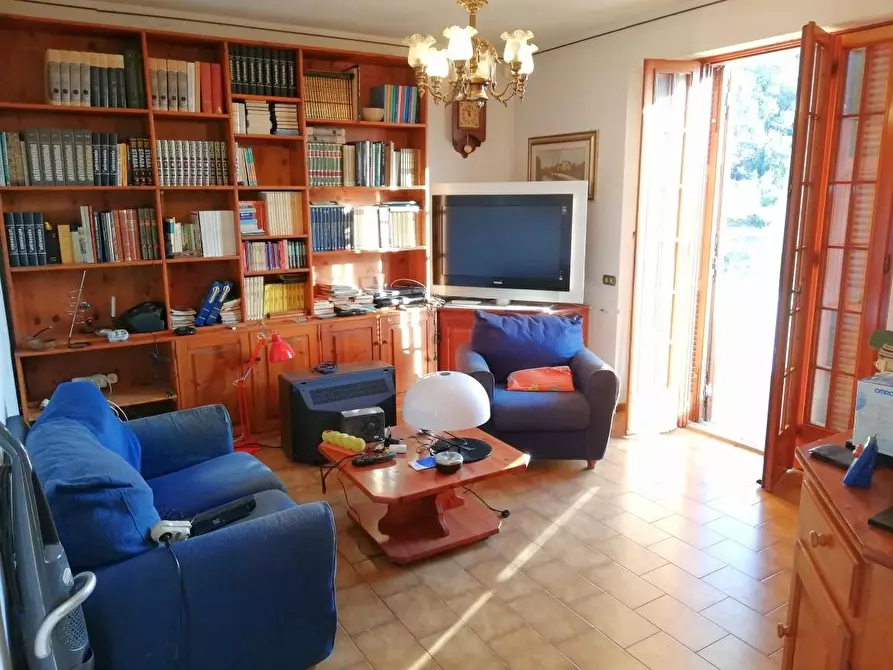 Immagine 46 di Casa indipendente in vendita  a Sarzana