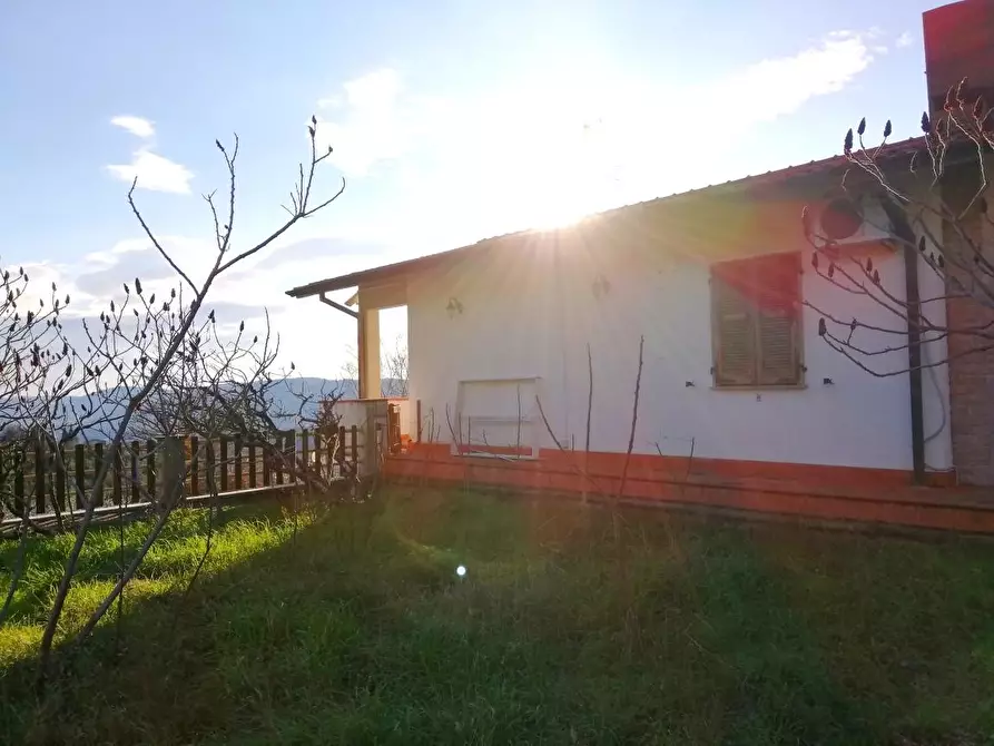 Immagine 42 di Casa indipendente in vendita  a Sarzana