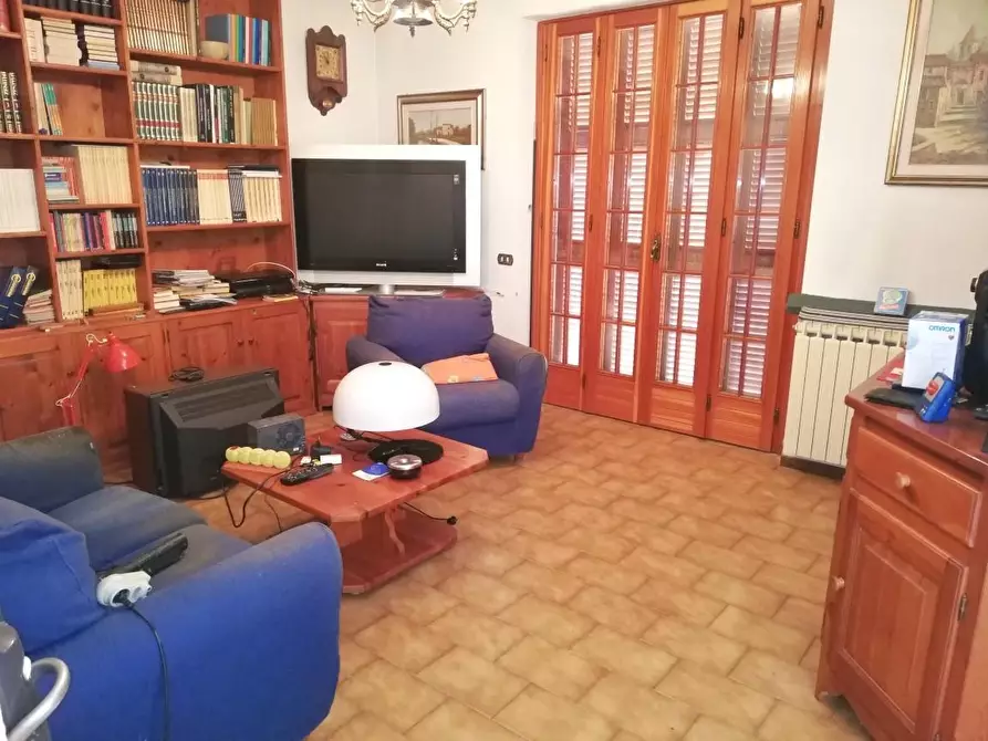 Immagine 51 di Casa indipendente in vendita  a Sarzana