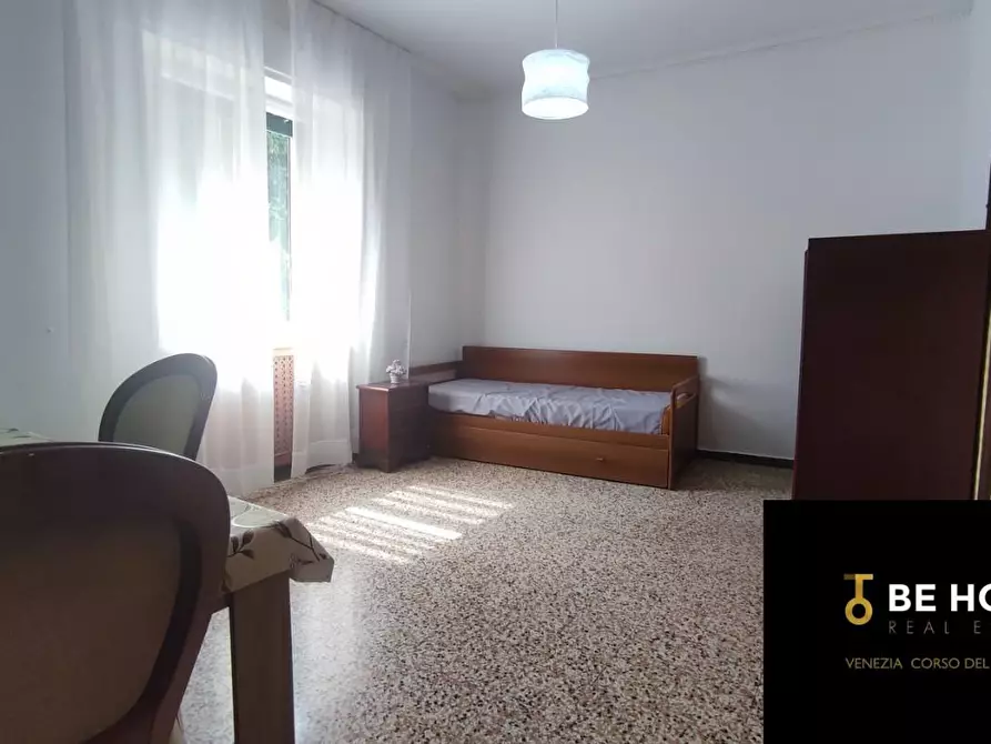 Immagine 20 di Appartamento in vendita  a Venezia