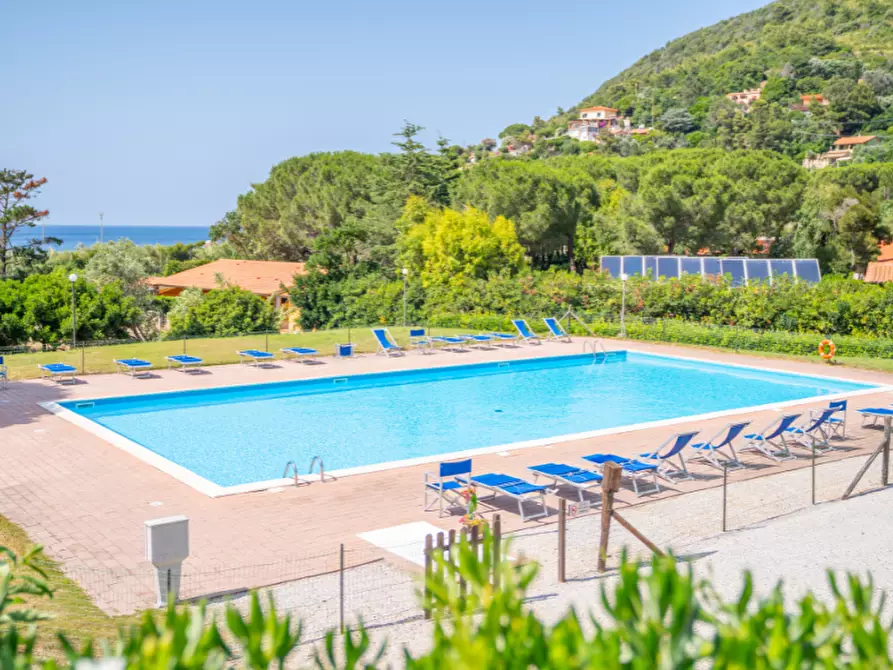 Immagine 4 di Appartamento in vendita  a Rio Nell'elba