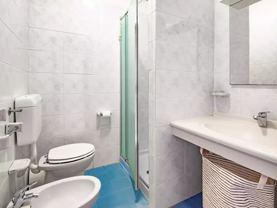 Immagine 11 di Appartamento in vendita  a Rio Nell'elba