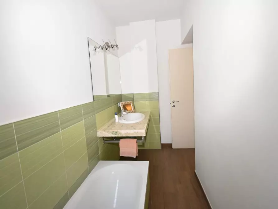 Immagine 27 di Villa in vendita  a San Giuliano Terme