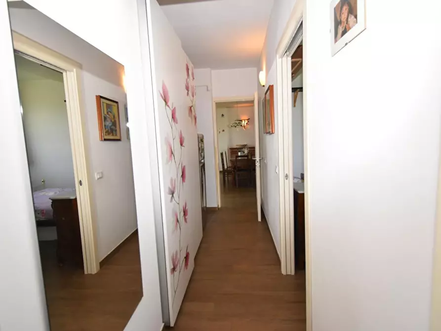 Immagine 28 di Villa in vendita  a San Giuliano Terme