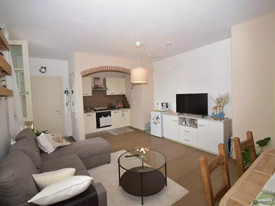 Immagine 8 di Villa in vendita  a San Giuliano Terme