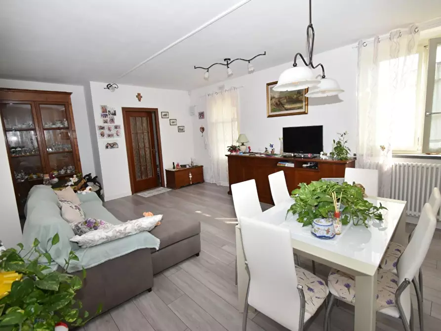 Immagine 5 di Villa in vendita  a San Giuliano Terme