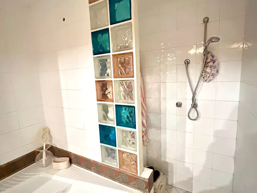 Immagine 20 di Porzione di casa in vendita  a Vicopisano