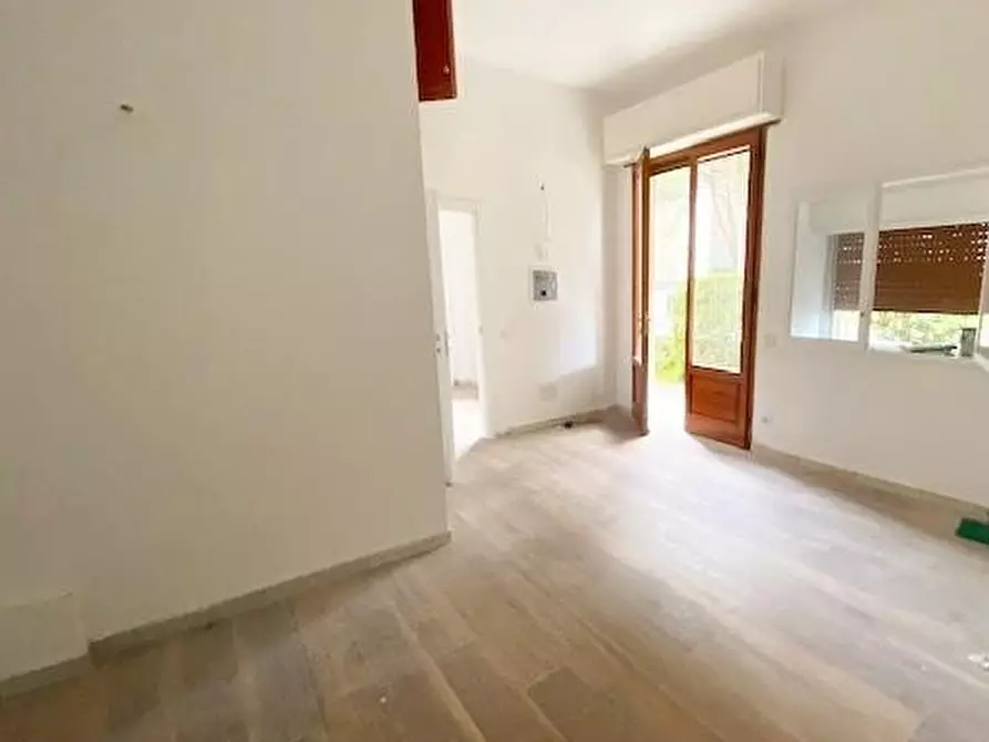 Immagine 3 di Ufficio in affitto  a Pisa