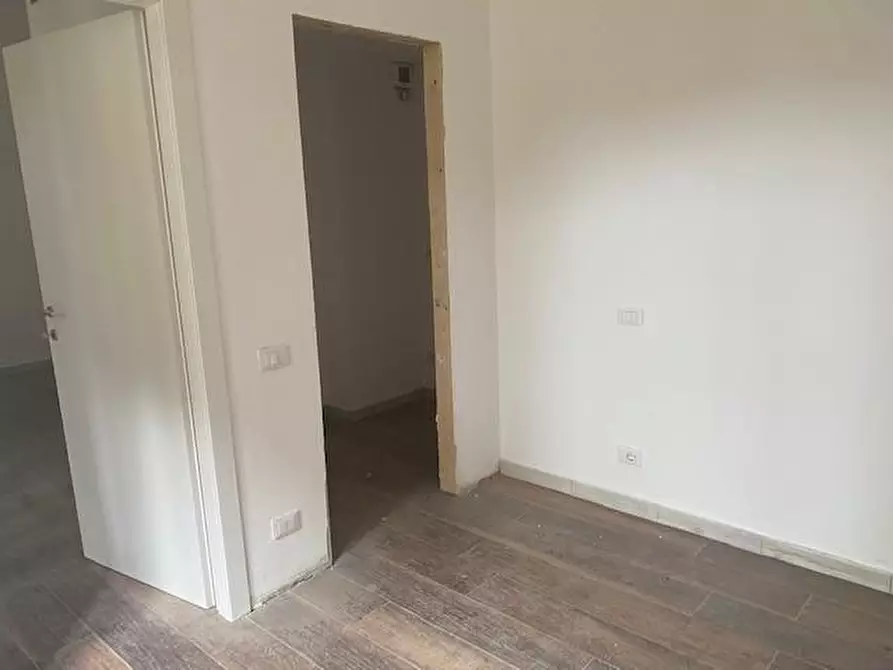 Immagine 6 di Ufficio in affitto  a Pisa