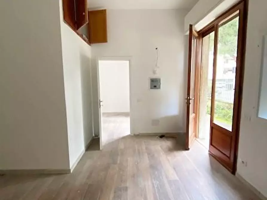 Immagine 7 di Ufficio in affitto  a Pisa