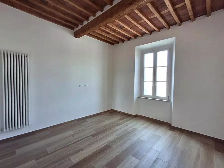 Immagine 12 di Appartamento in vendita  a Capannori