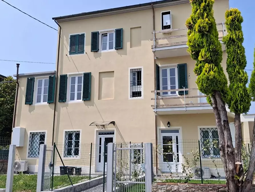 Immagine 4 di Appartamento in vendita  a Capannori