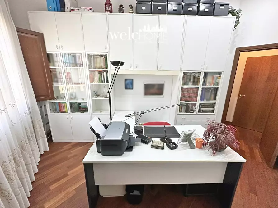 Immagine 17 di Terratetto in vendita  a Campi Bisenzio