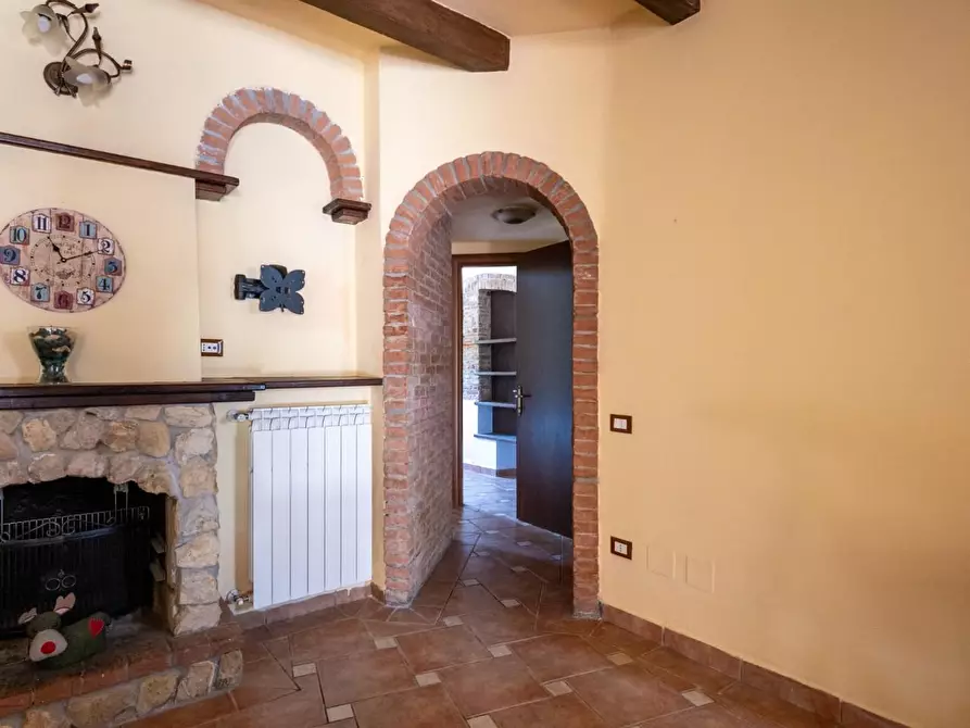 Immagine 10 di Appartamento in vendita  a Vicopisano