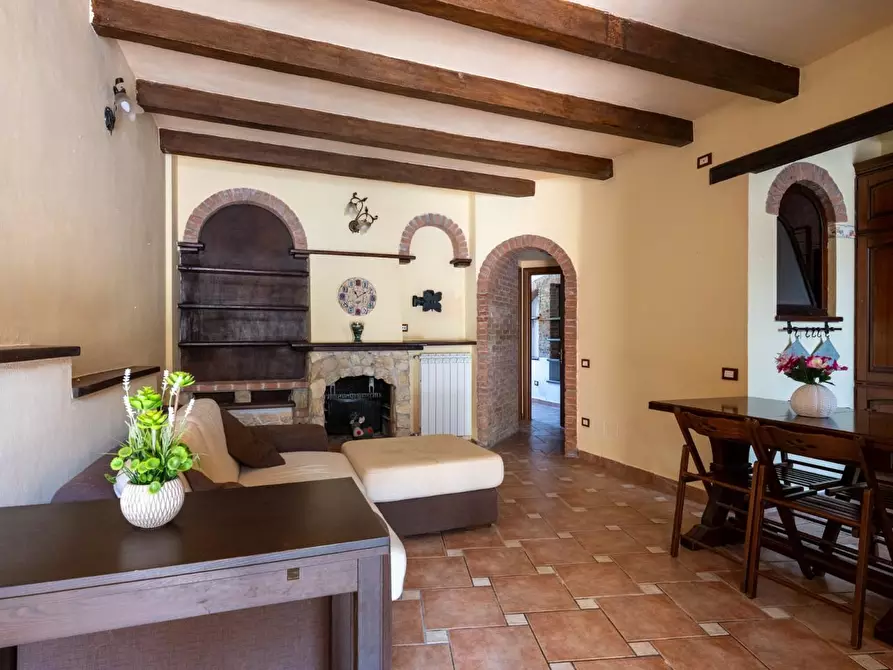 Immagine 3 di Appartamento in vendita  a Vicopisano