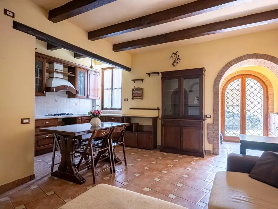 Immagine 7 di Appartamento in vendita  a Vicopisano