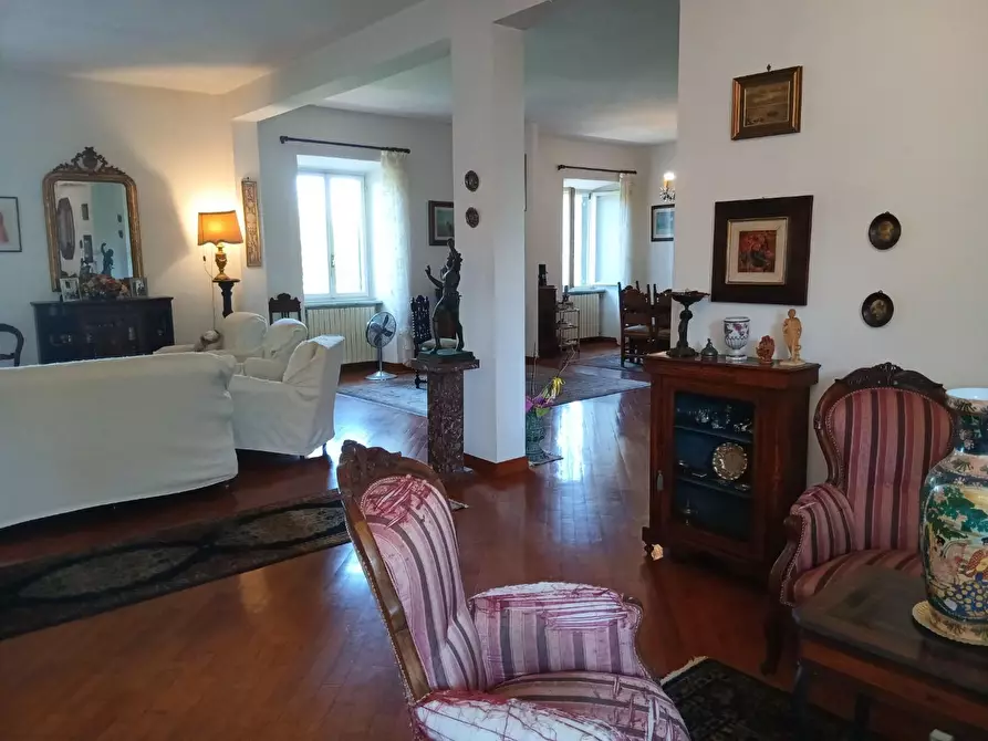 Immagine 2 di Mansarda in vendita  a Livorno