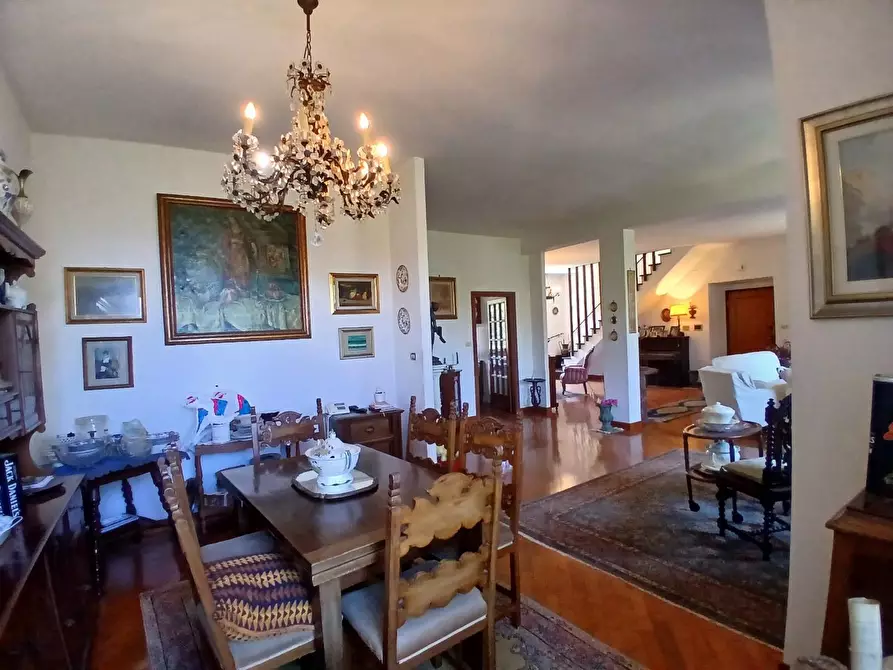 Immagine 9 di Mansarda in vendita  a Livorno