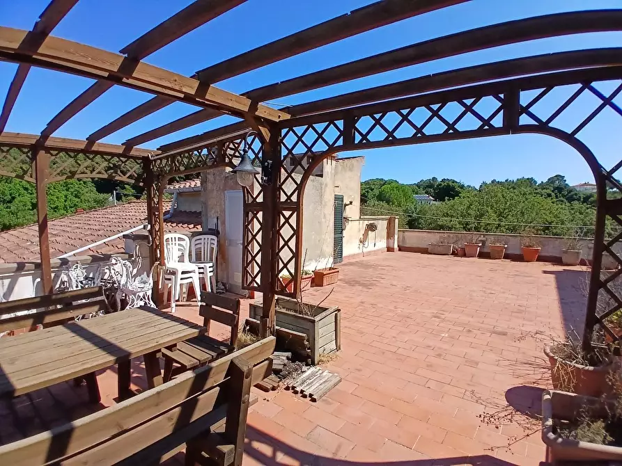 Immagine 35 di Mansarda in vendita  a Livorno