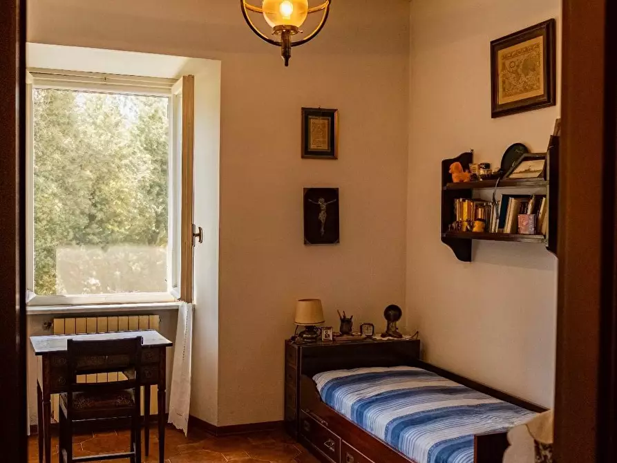 Immagine 19 di Mansarda in vendita  a Livorno