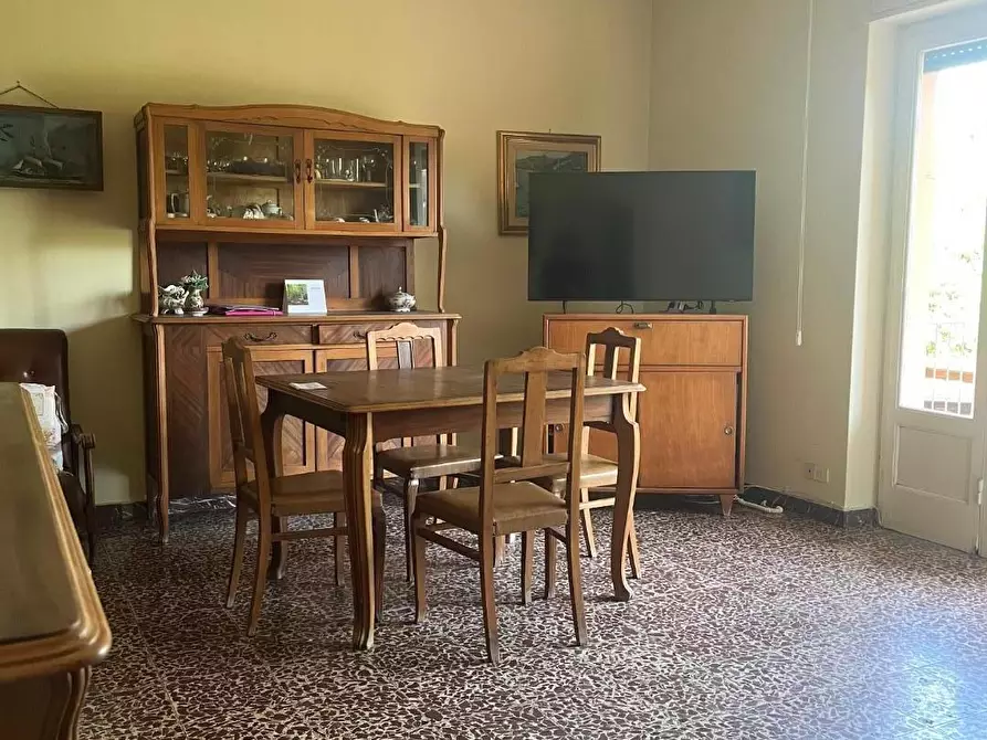 Immagine 19 di Appartamento in vendita  a Massa