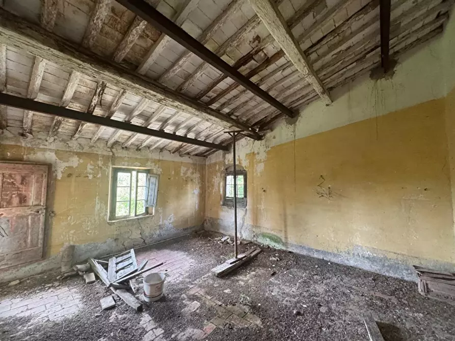 Immagine 26 di Rustico / casale in vendita  a Fauglia