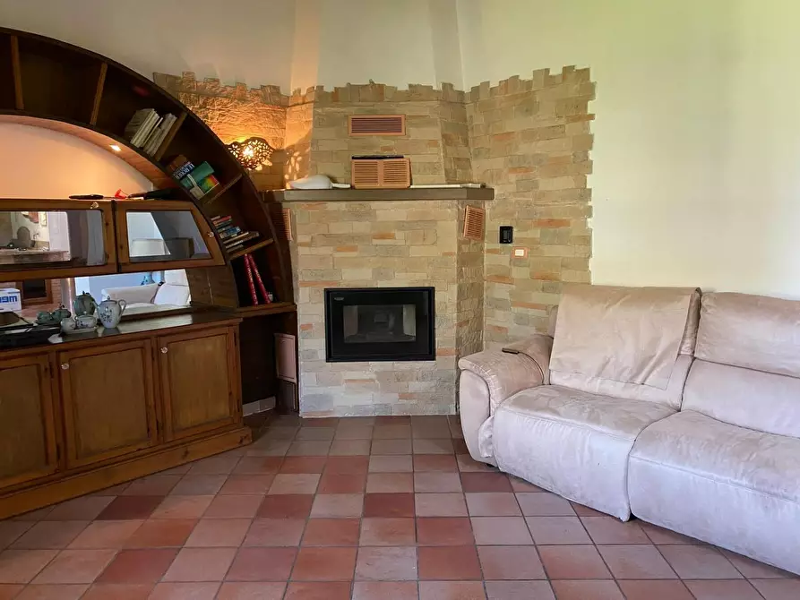 Immagine 2 di Casa indipendente in vendita  a Castagneto Carducci