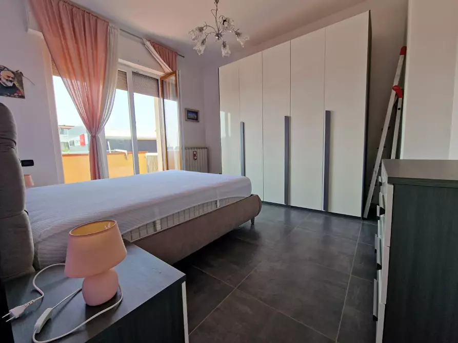 Immagine 21 di Appartamento in vendita  a Carrara