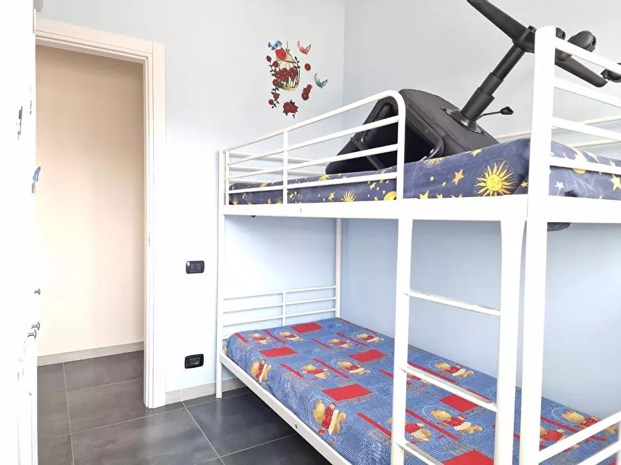 Immagine 27 di Appartamento in vendita  a Carrara