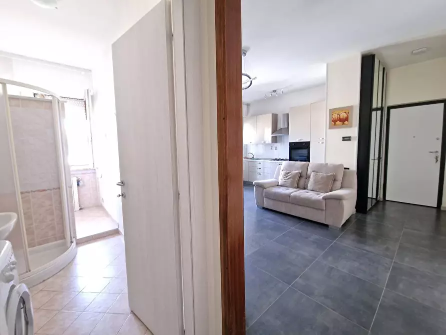 Immagine 8 di Appartamento in vendita  a Carrara