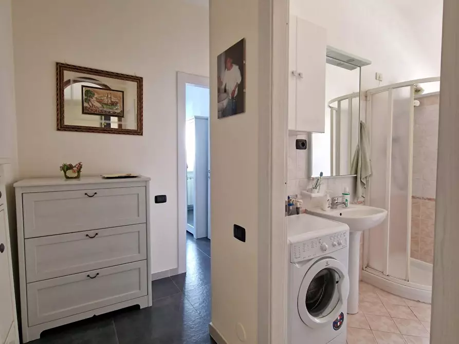 Immagine 29 di Appartamento in vendita  a Carrara