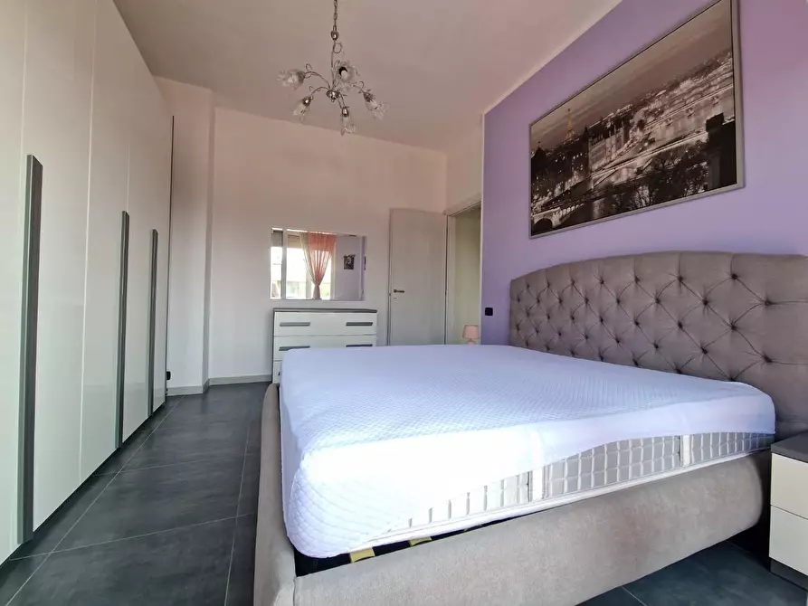 Immagine 18 di Appartamento in vendita  a Carrara