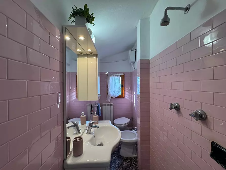 Immagine 34 di Porzione di casa in vendita  a Empoli