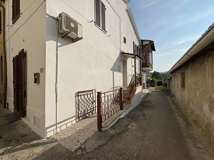 Immagine 4 di Porzione di casa in vendita  a Empoli