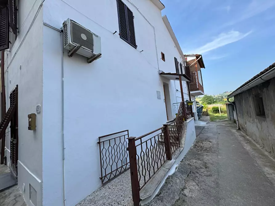 Immagine 12 di Porzione di casa in vendita  a Empoli