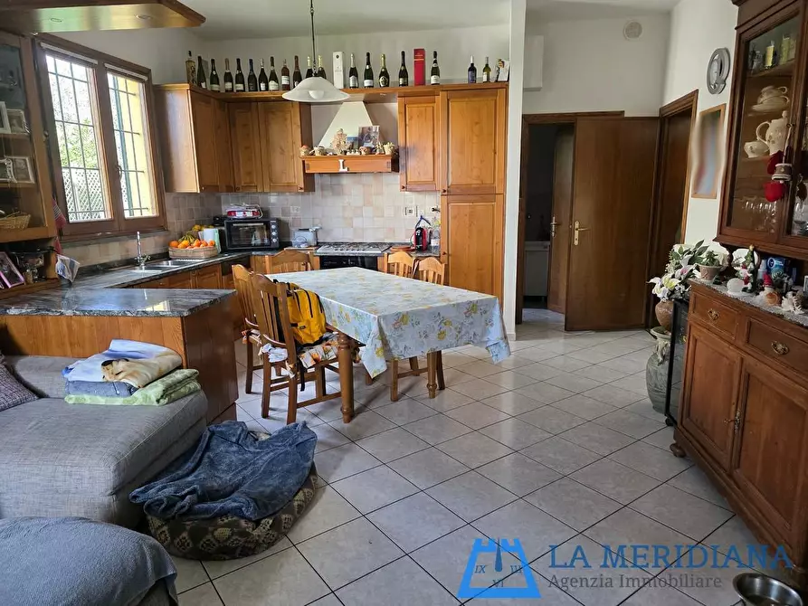 Immagine 7 di Casa indipendente in vendita  a Lamporecchio