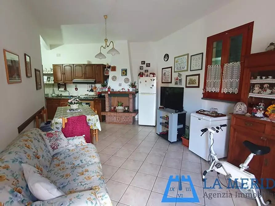 Immagine 6 di Casa indipendente in vendita  a Lamporecchio