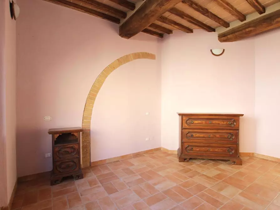 Immagine 11 di Appartamento in vendita  a Monteriggioni