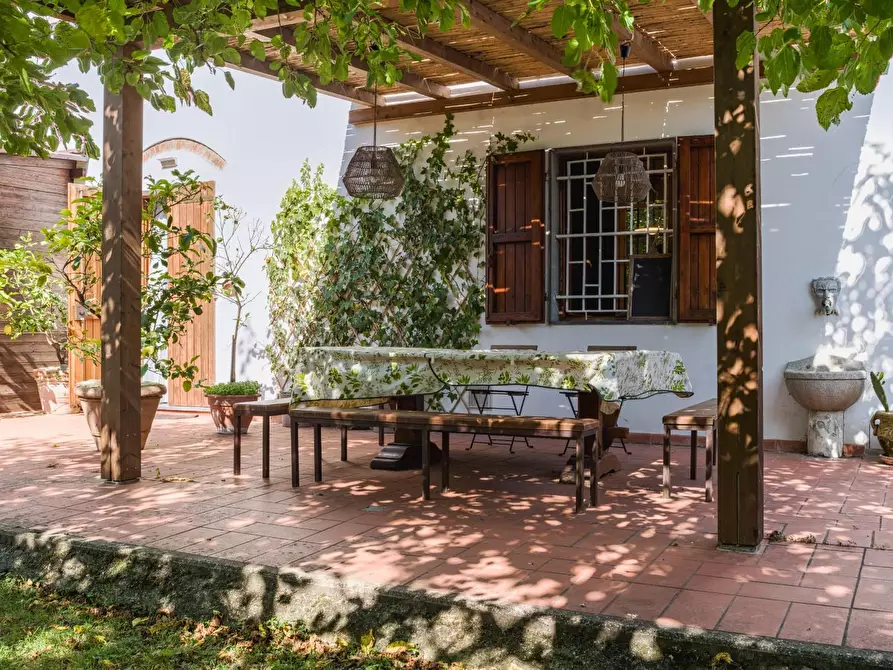 Immagine 7 di Porzione di casa in vendita  a Fauglia