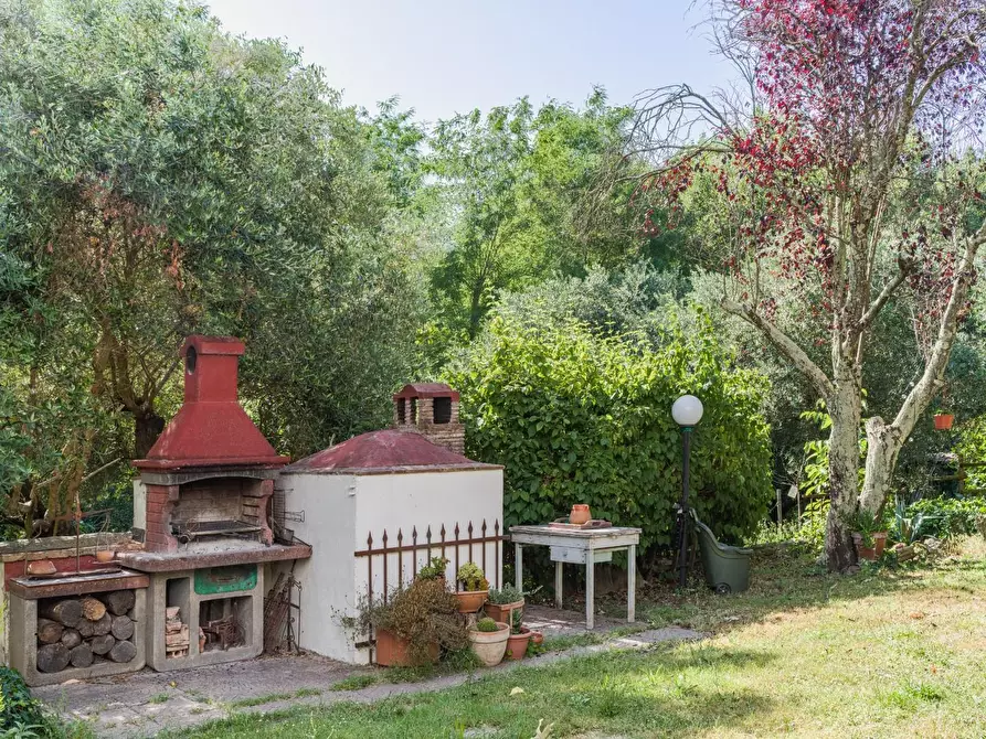 Immagine 27 di Porzione di casa in vendita  a Fauglia