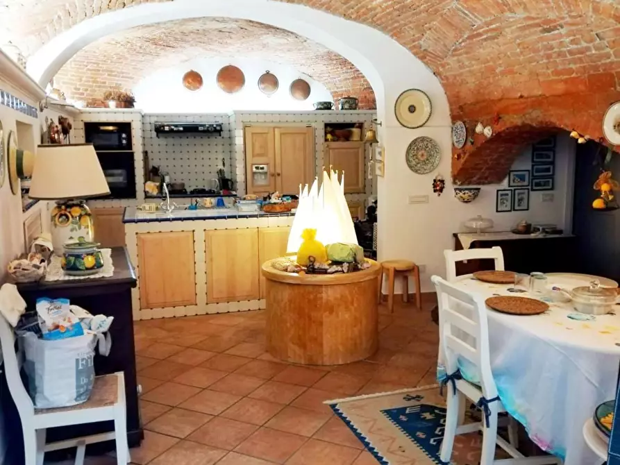 Immagine 33 di Casa indipendente in vendita  a Lerici