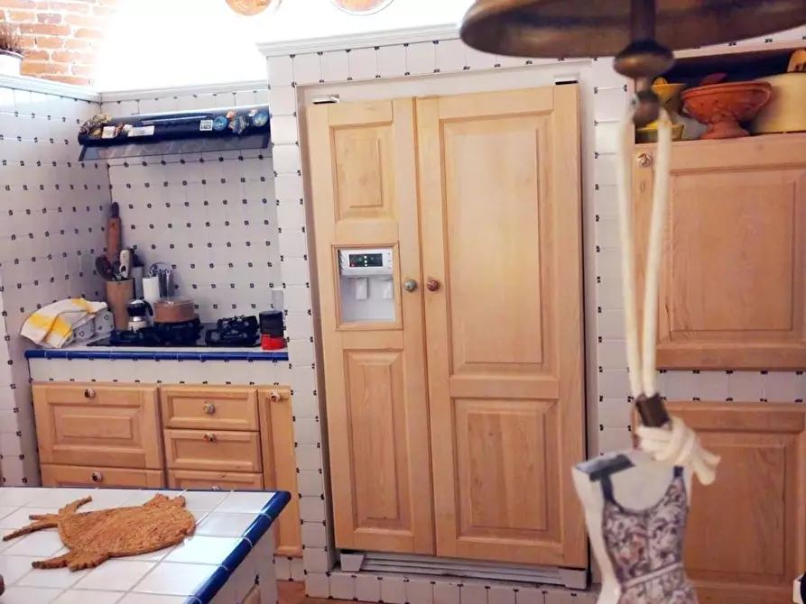 Immagine 4 di Casa indipendente in vendita  a Lerici