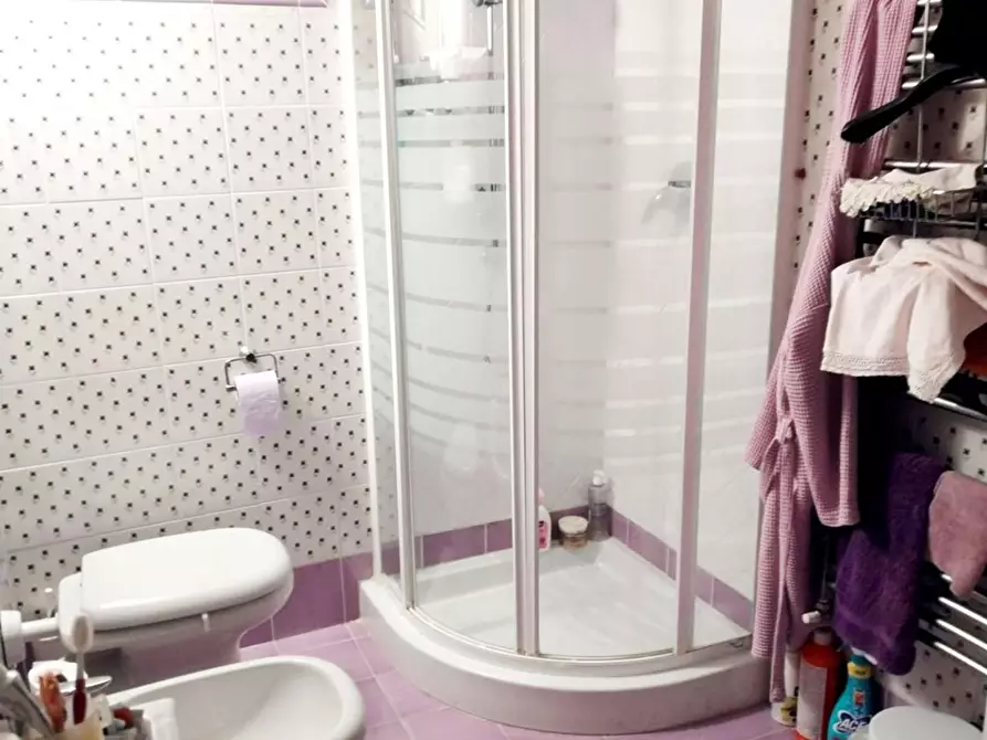 Immagine 7 di Casa indipendente in vendita  a Lerici