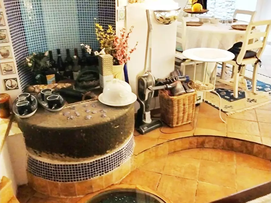 Immagine 30 di Casa indipendente in vendita  a Lerici